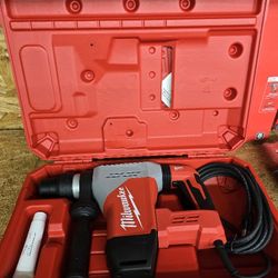 Milwaukee
1-9/16 in. SDS-Max Rotary Hammer