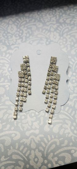 Earings