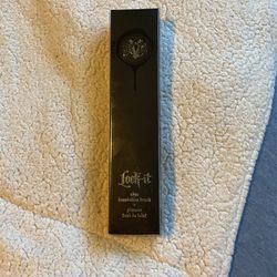 Kat Von D Foundation Brush