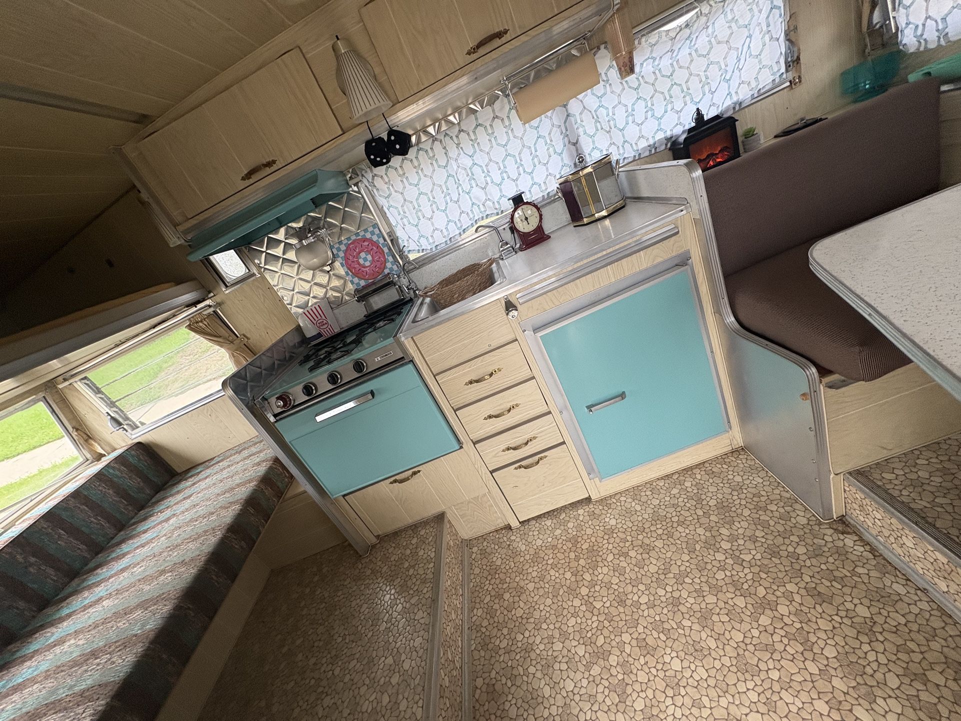 aristocrat lo-liner Classic It Worth 10k I’m Asking 3750 Obo