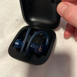 Like New Powerbeats Pro 