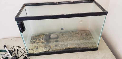 25 gallon fish tank and accessories