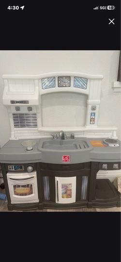Kids Kitchen