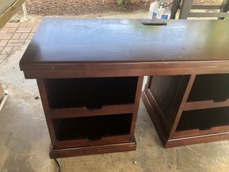 Tv table