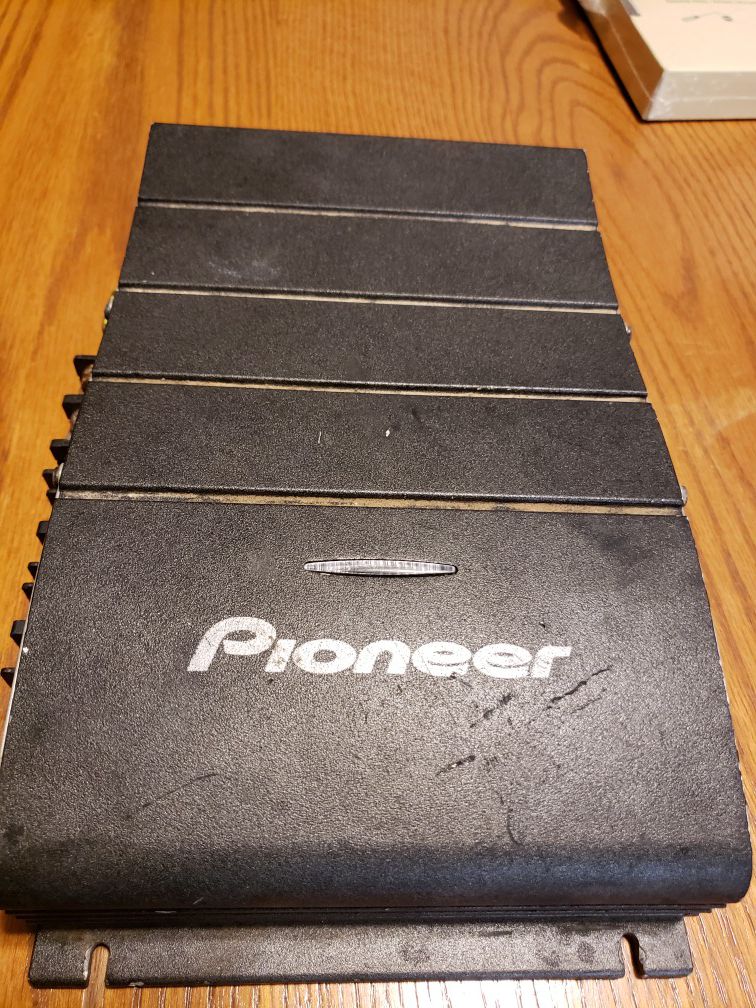 Pioneer GM-X252