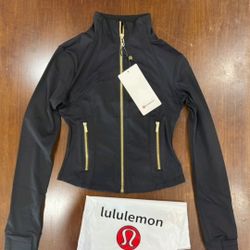 Lululemon Jacket 