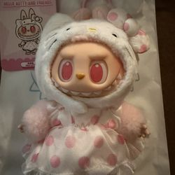 The Monsters X, Hello Kitty And Friends HELLO KITTY