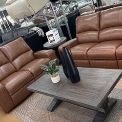 Power Recliner Leather Sofa & Loveseat!!