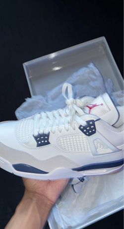 sb jordan navy 4s