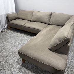 Macys Jollene Sectional Couch!!! Free Delivery