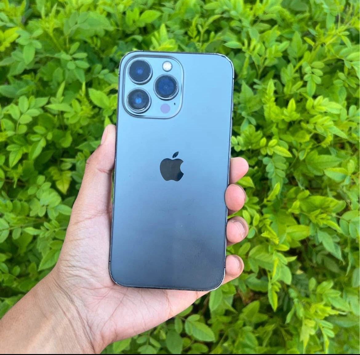 Apple iPhone 13 Pro Description