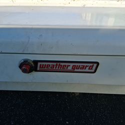 Side mount tool boxes