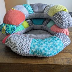 Infantino Prop-a-pillar Tummy Time & Seated Support 