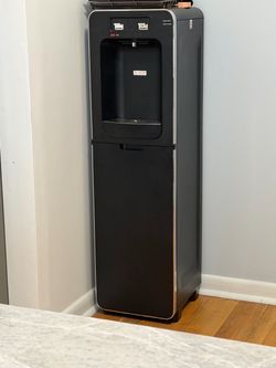 $125- ReadyRefresh water cooler cold&hot
