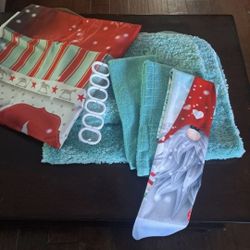 Christmas Bathroom Decor