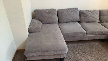 FREE SECTIONAL COUCH