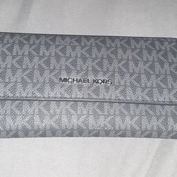 MK Crossbody & Matching Wallet 