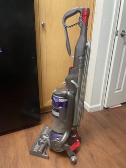 Dyson Vacuum