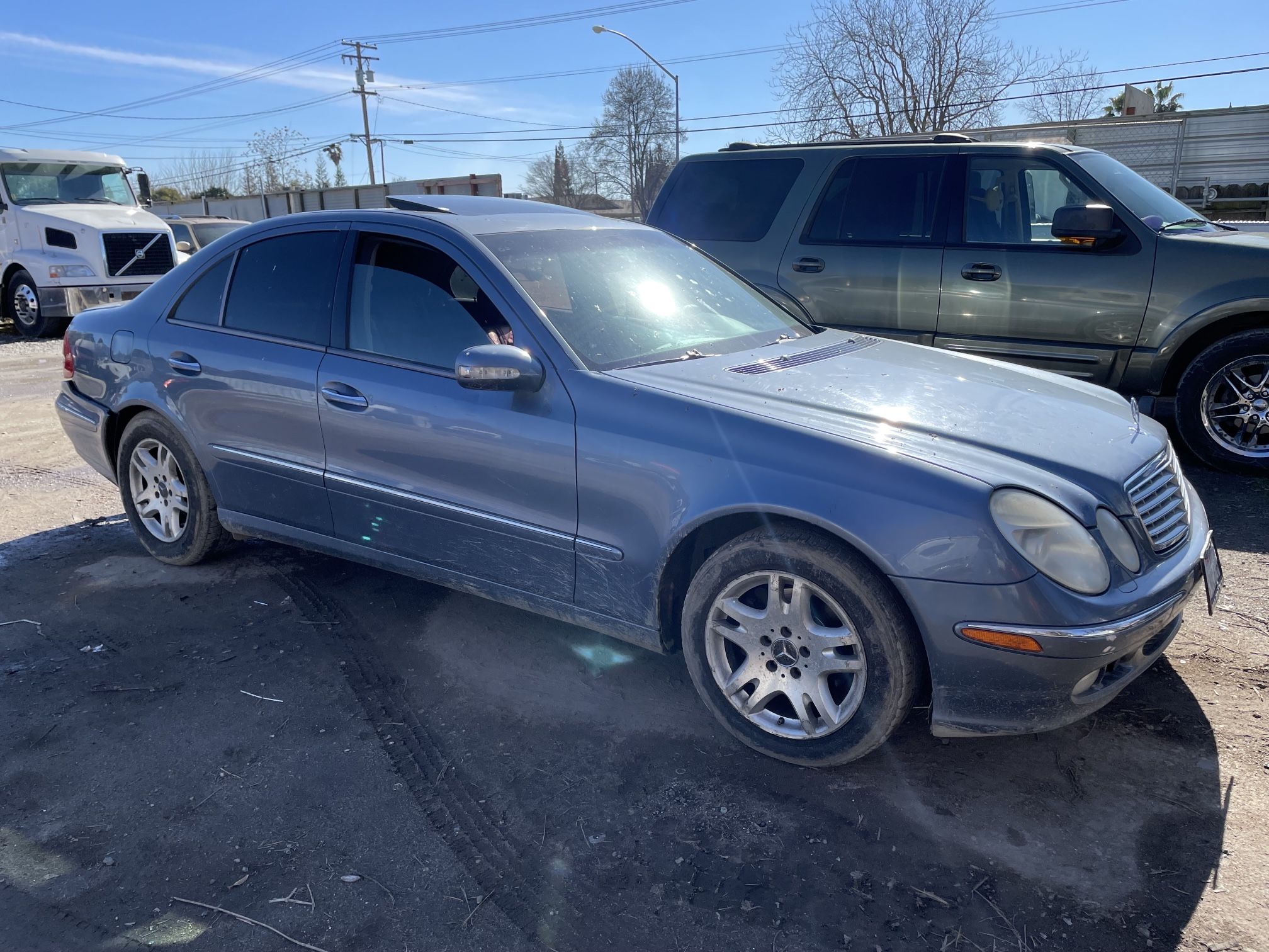 For Parts Only *** 2003 Mercedes Benz E320**