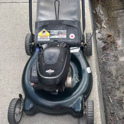 Push Mower Good Working Condition Tested Before Buy It.  160$$ Cash 