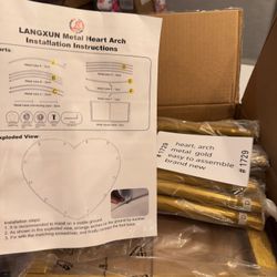 Large Wide Heart Arch ❤️. Easy To Assemble 8 Feet Tall Metal Gold Brand New.