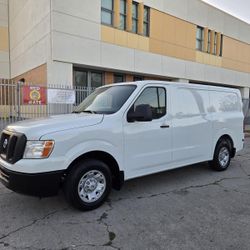 2022 Nissan NV