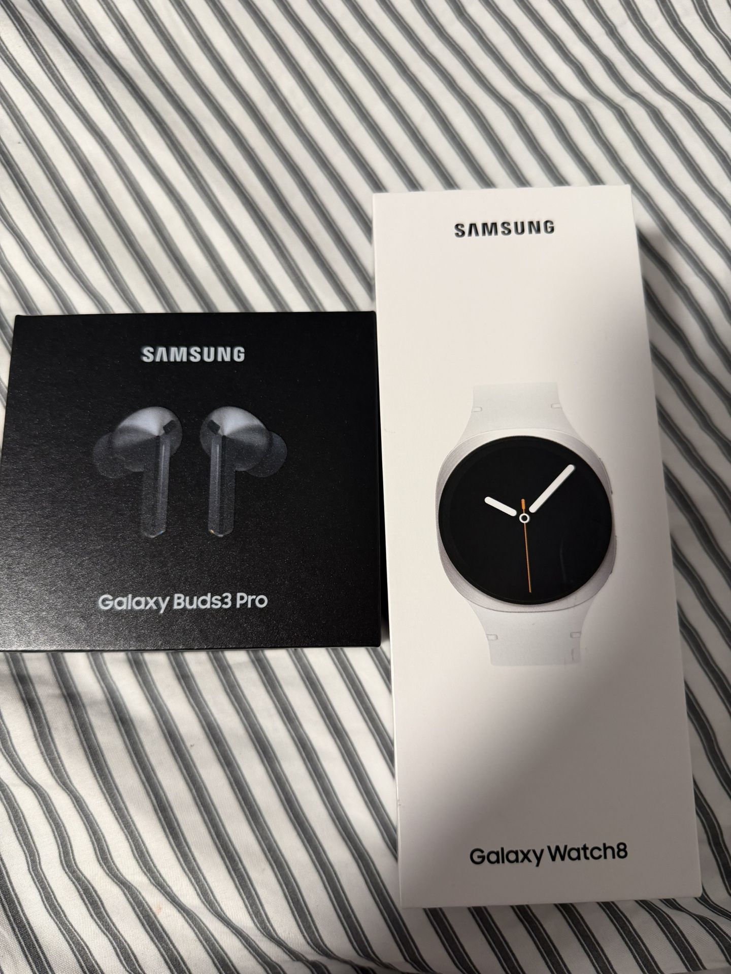 Samsung Galaxy 8 and Samsung Galaxy Buds 3