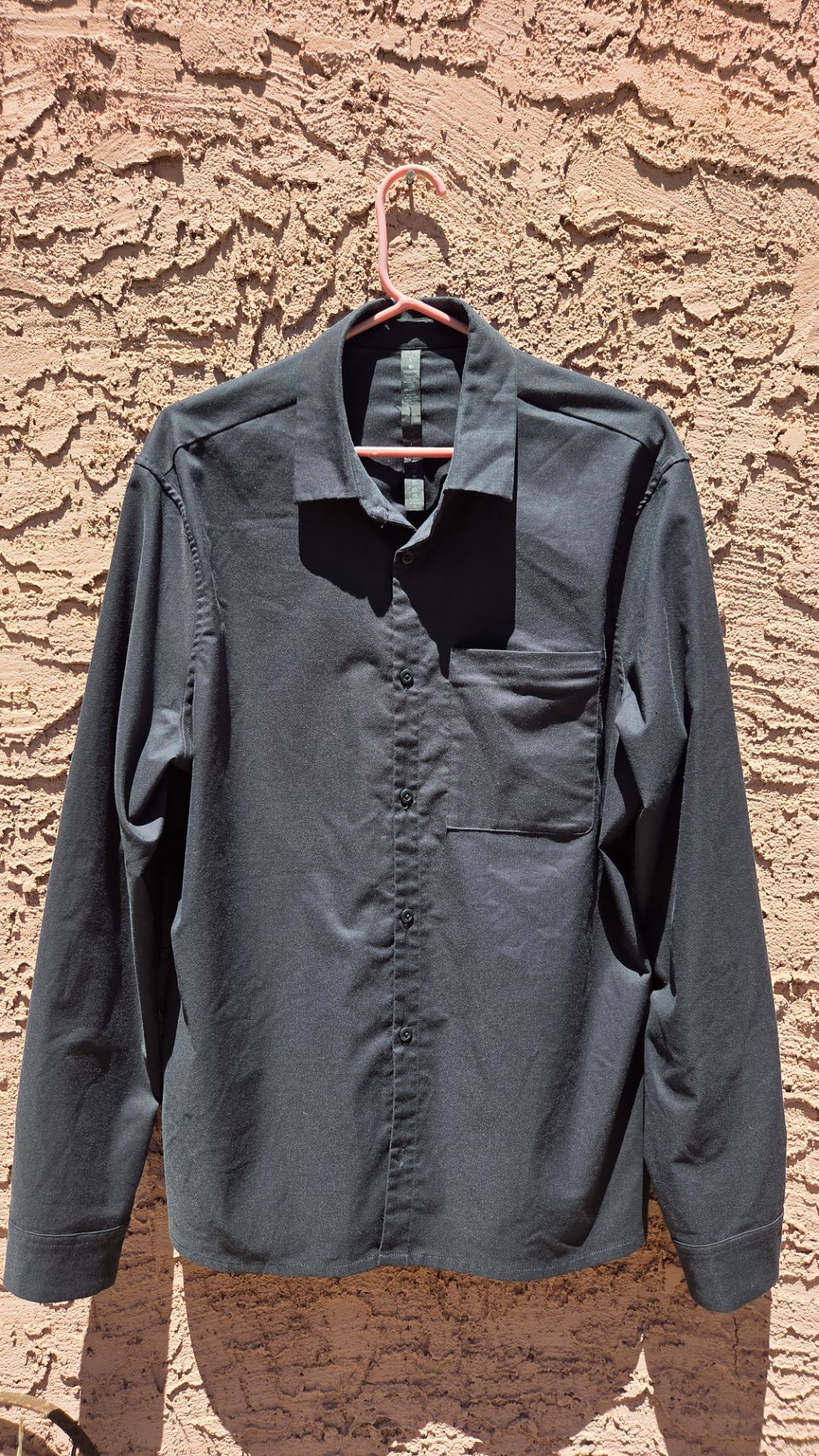 Lululemon Size Large Flannel (Navy Blue)