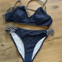 Women’s Navy Blue Bikini Swimsuit / Two-Piece Top And Bottom - Size Large