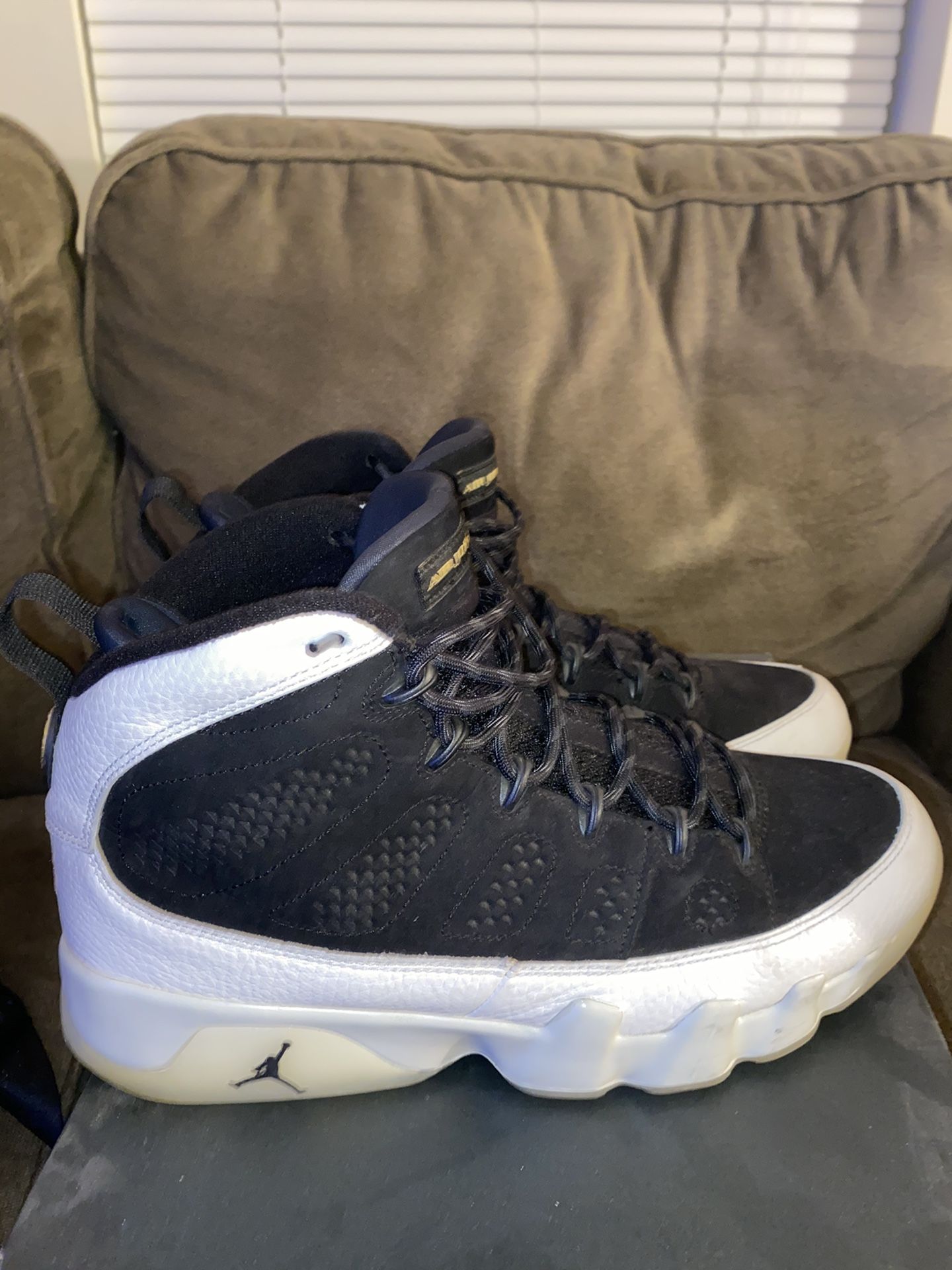 Jordan 9 City of Flight Sz. 10.5