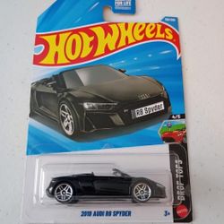 Hot Wheels 2019 Audi R8 Spyder