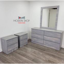 DRESSER WITH MIRROR AND TWO NIGHTSTANDS 