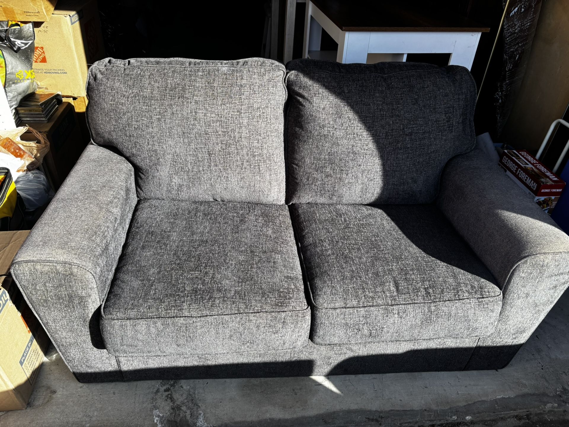 Couch gray