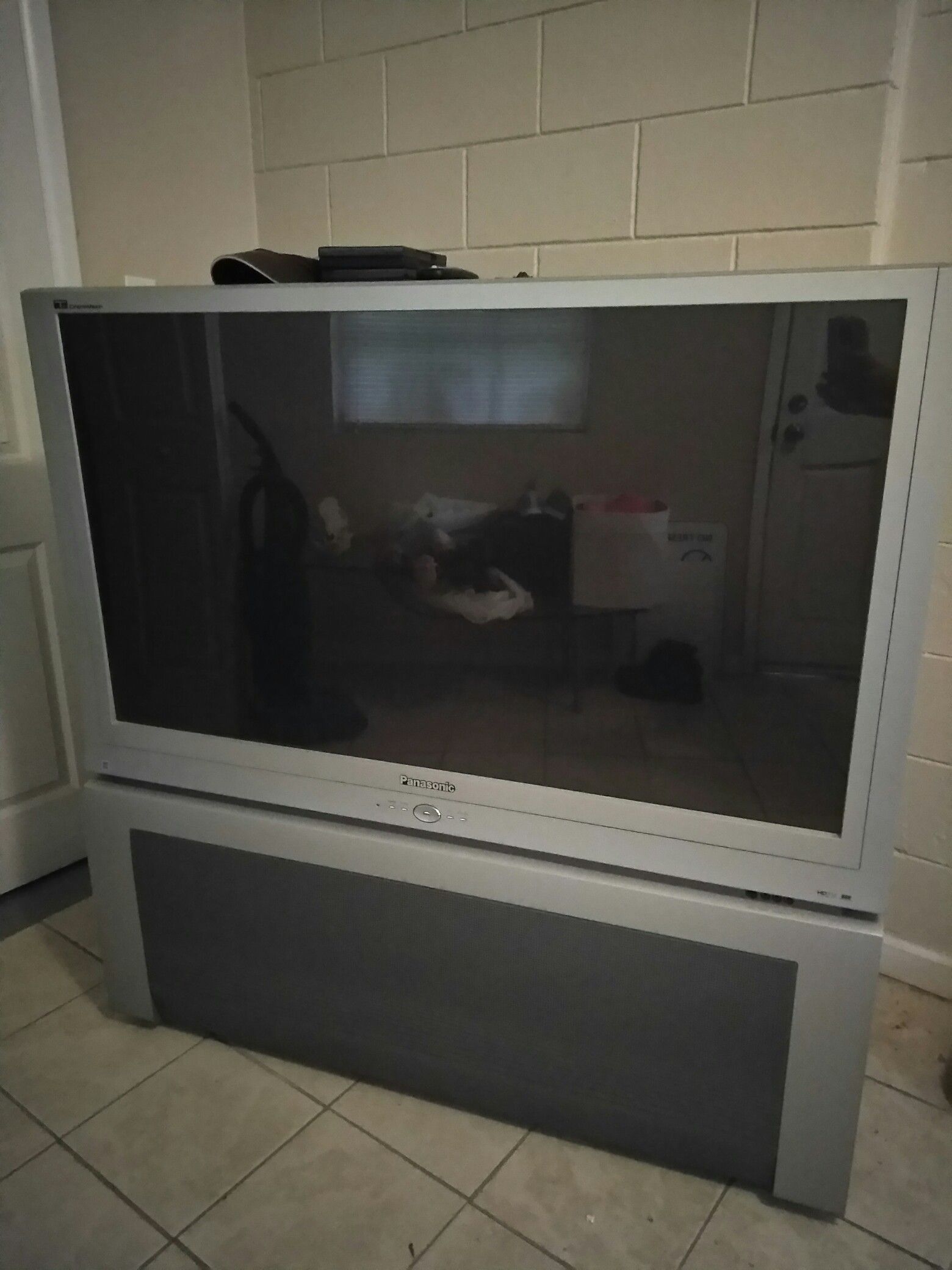 Panasonic Cinema Vision TV