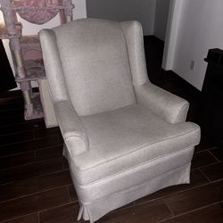 Lazy Boy / Rocking Chair