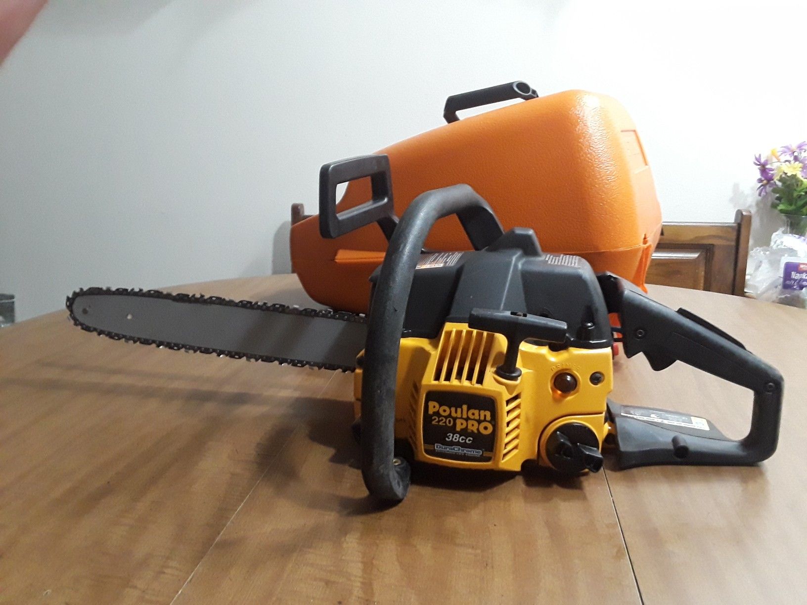 16" Poulan Pro 220 Chainsaw