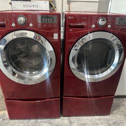 LG Front Load Washer & Gas Dryer Set 