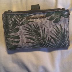 Michael Kors Wrist Wallet 