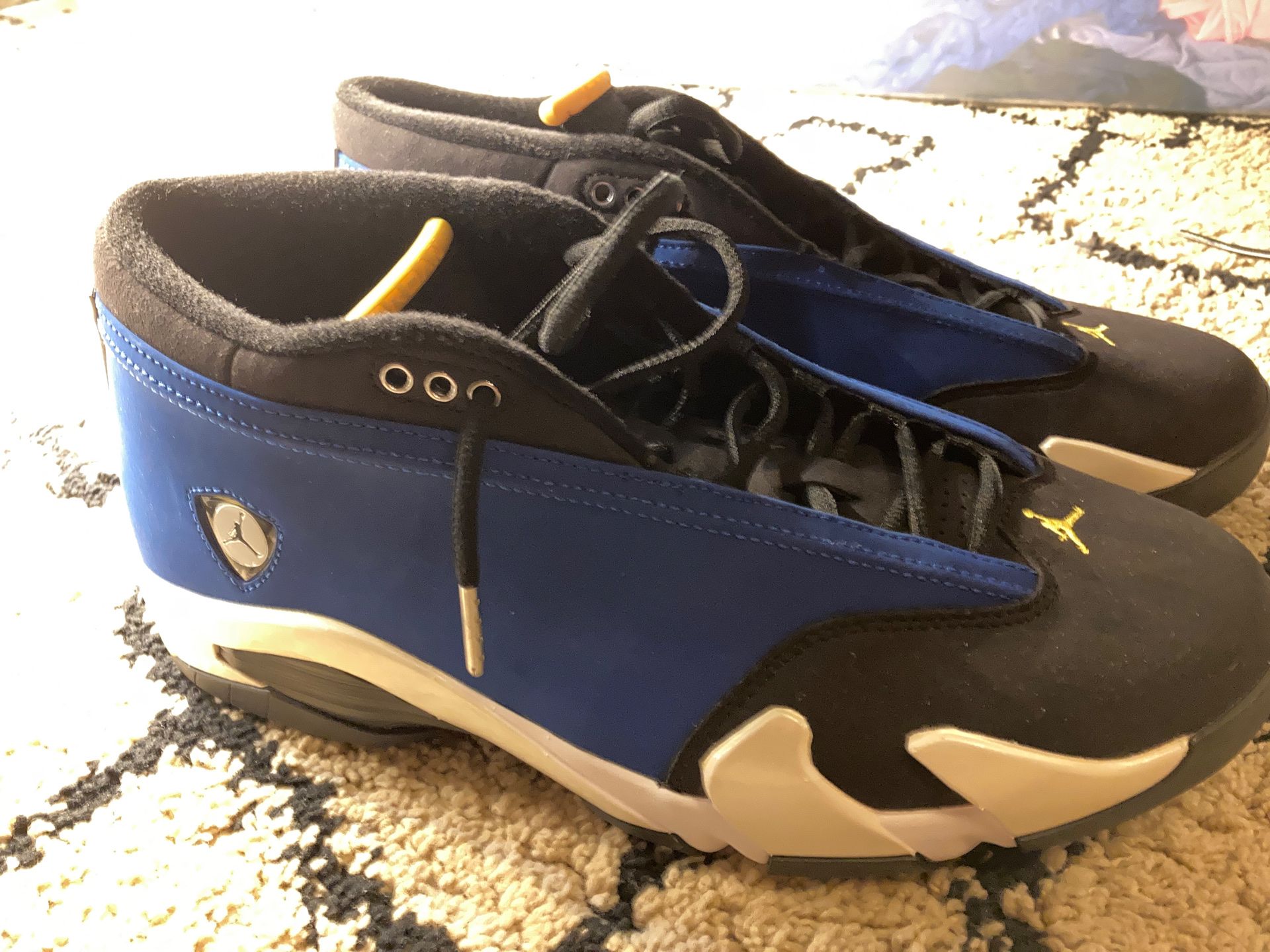 Air Jordan 14 low laney (Size 11)