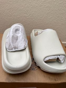 Adidas Yeezy Slide Bone