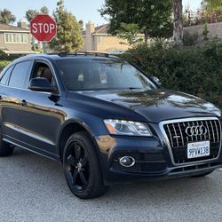 2011 AUDI Q3