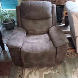 Brown Rocker Recliner Electric 