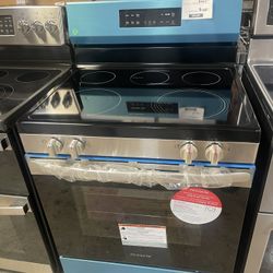 FRIGIDAIRE ELECTRIC 220v STOVE ESTUFA ELECTRICA