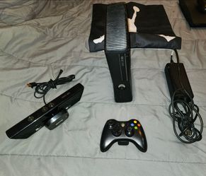 Xbox 360 S Bundle