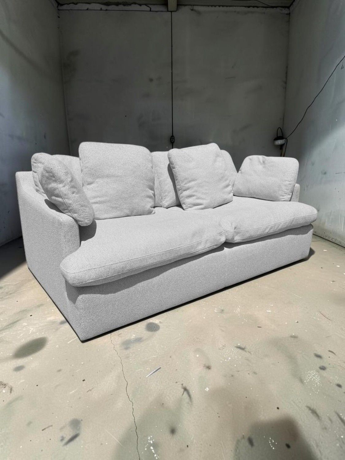 Very Comfortable Sofa βΊοΈ