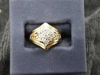 Yellow Gold 10k (.417) 4.8 grams Size 6