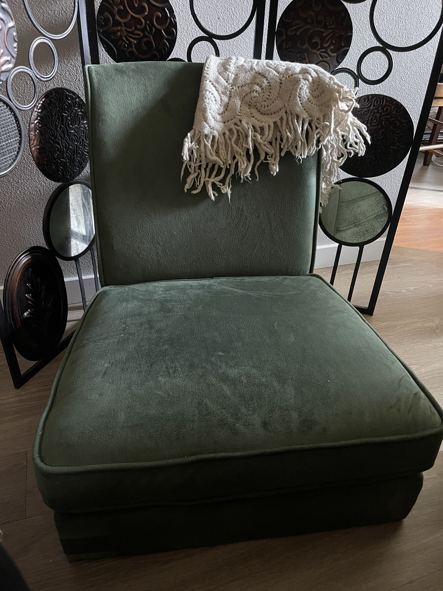 πΏ Olive Green Floor Sofa Chair πΏ