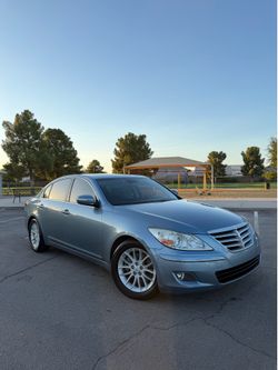 ✅ 2010 HYUNDAI GÉNESIS ✅