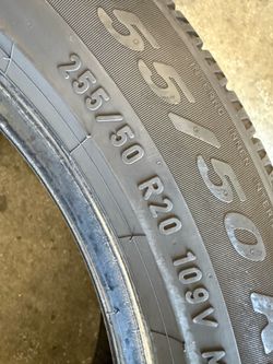 Ford Explorer Tires 255/50/20 Pirelli (2 Tires) $60.00/ Both