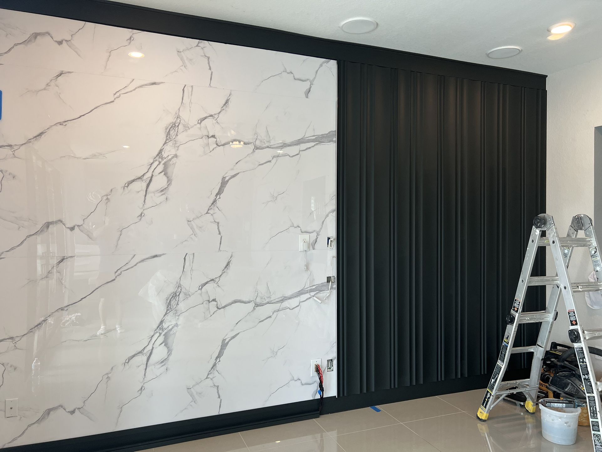 Wavy wood wall panels